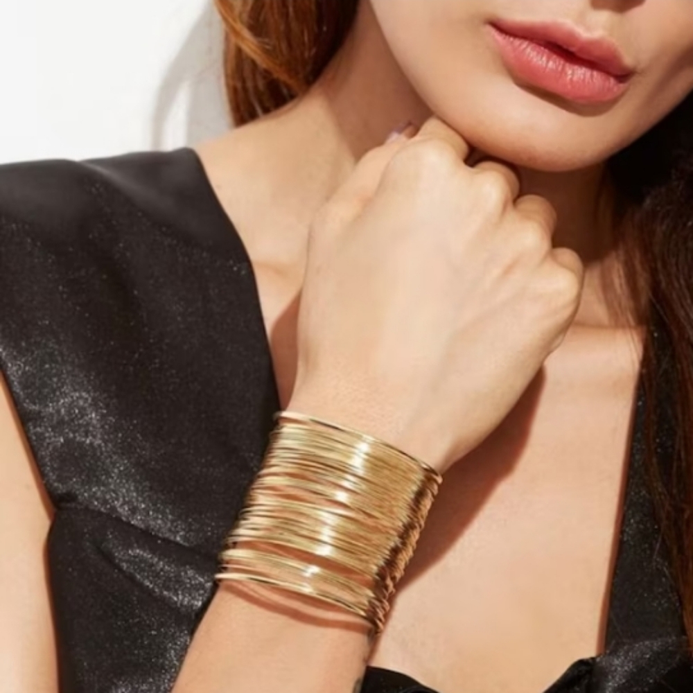 NWT🌟 Luxury Boho Cuff 🌟 Statement Bracelet 🌟Gold Wire🌟Bohemian 🌟 Y2K